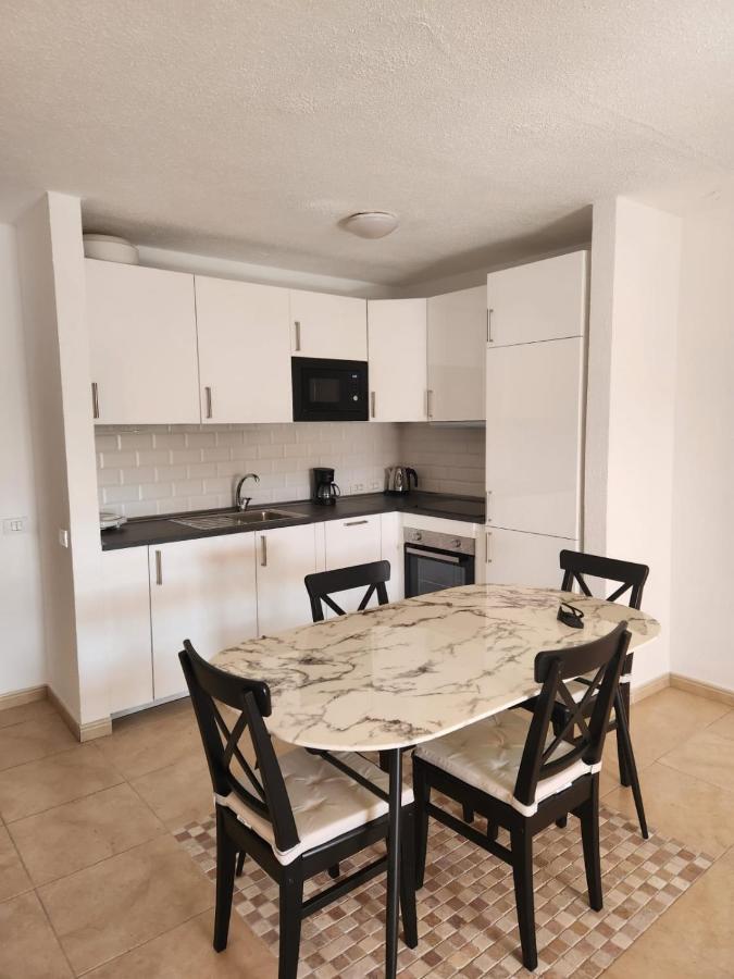Under The Lime, Beautiful Apartment Los Cristianos Los Cristianos  Exterior foto